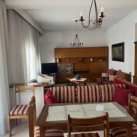 Apartment With Two Bedrooms In Centre In Greece Dráma